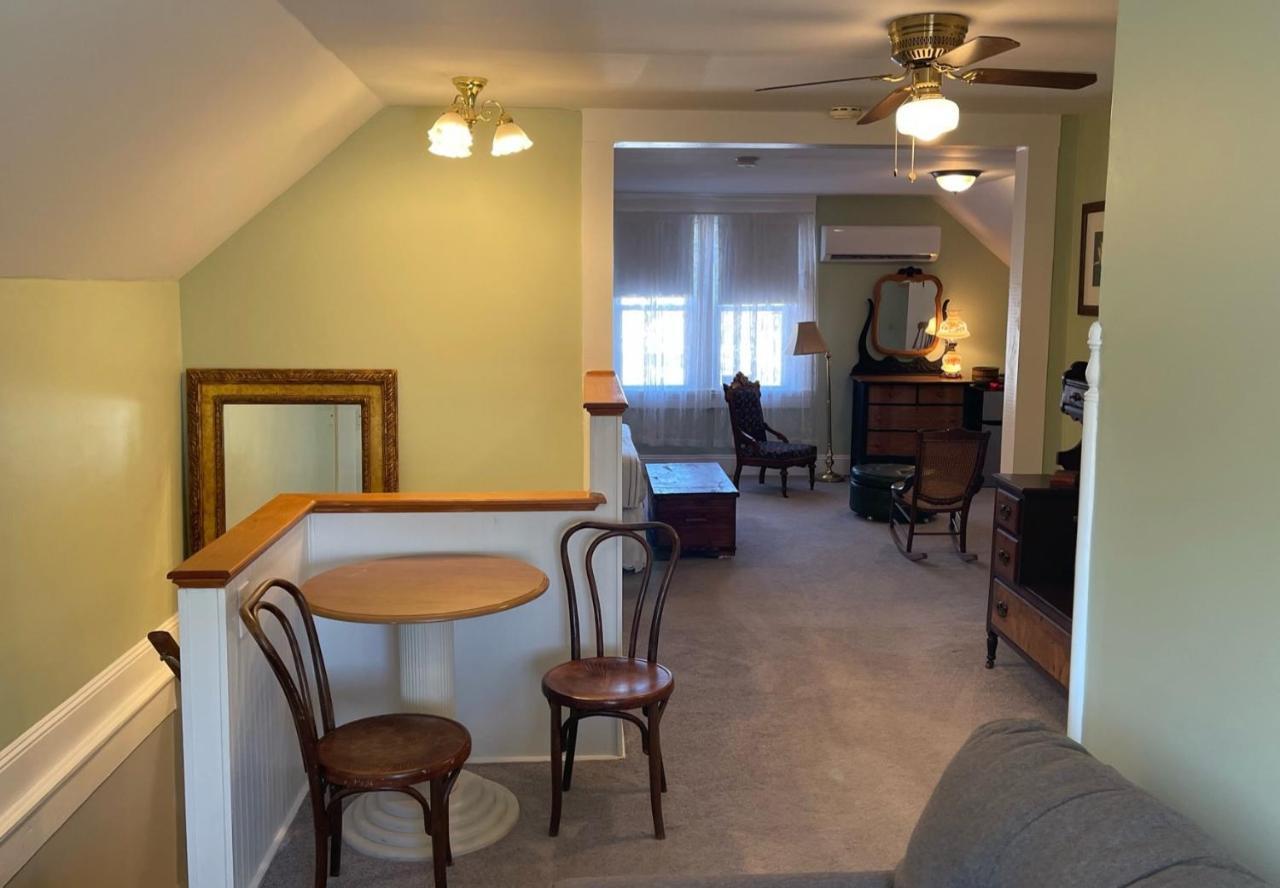 Blackstone The Grey Swan Inn Llc المظهر الخارجي الصورة